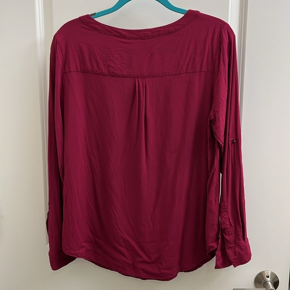 Torrid Harper Long Sleeve Dark Fuchsia Blouse - Picture 5 of 5